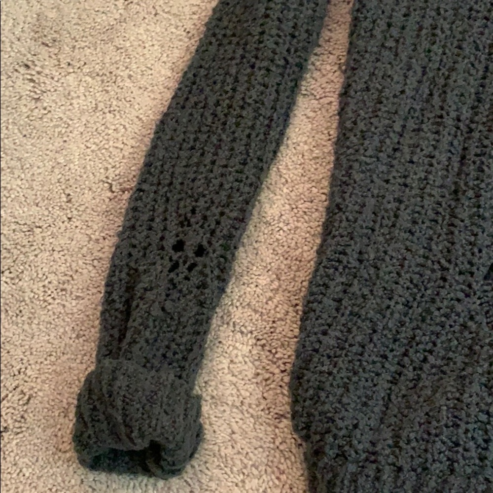 Distressed Sweater Express - Picture 3 of 4